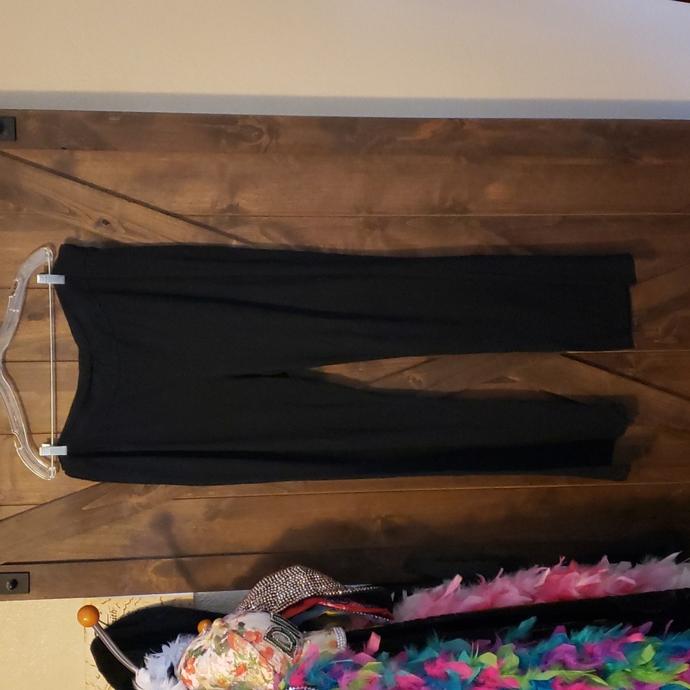 Black wide leg pants